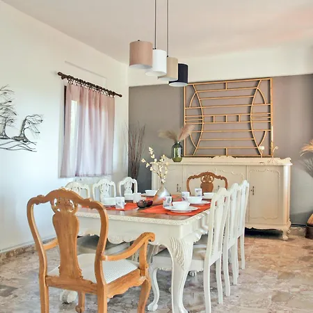 Yucca - Garden Haven Retreat