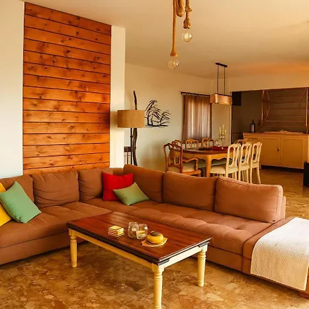 Yucca - Garden Haven Retreat